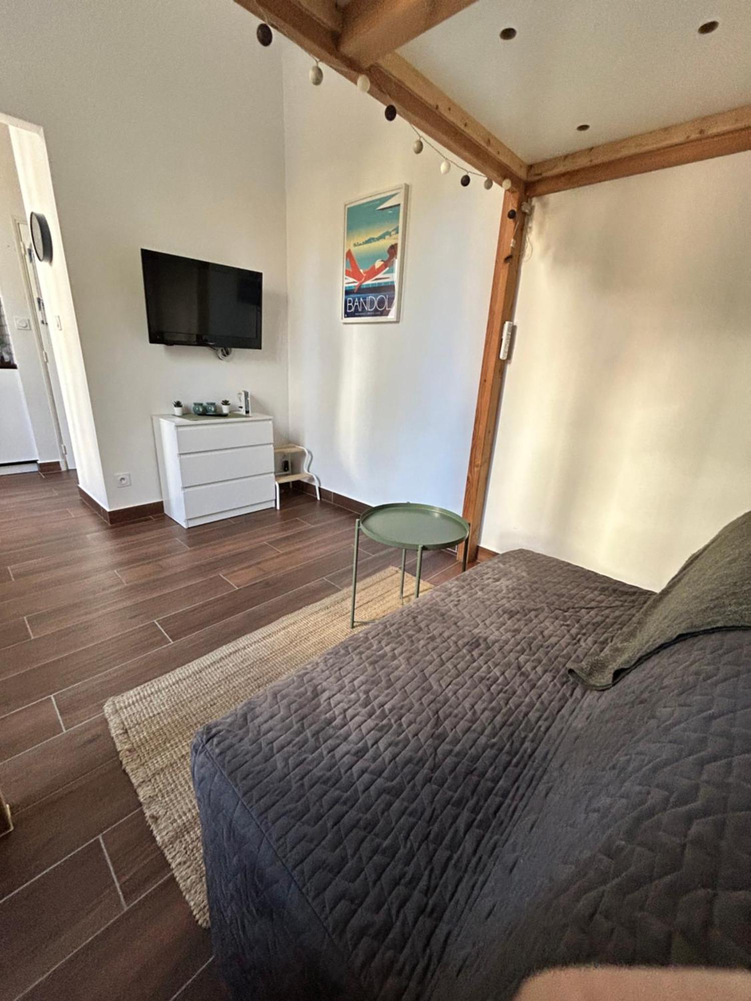 Agreable Studio Renove Avec Place De Parking Bandol Ngoại thất bức ảnh