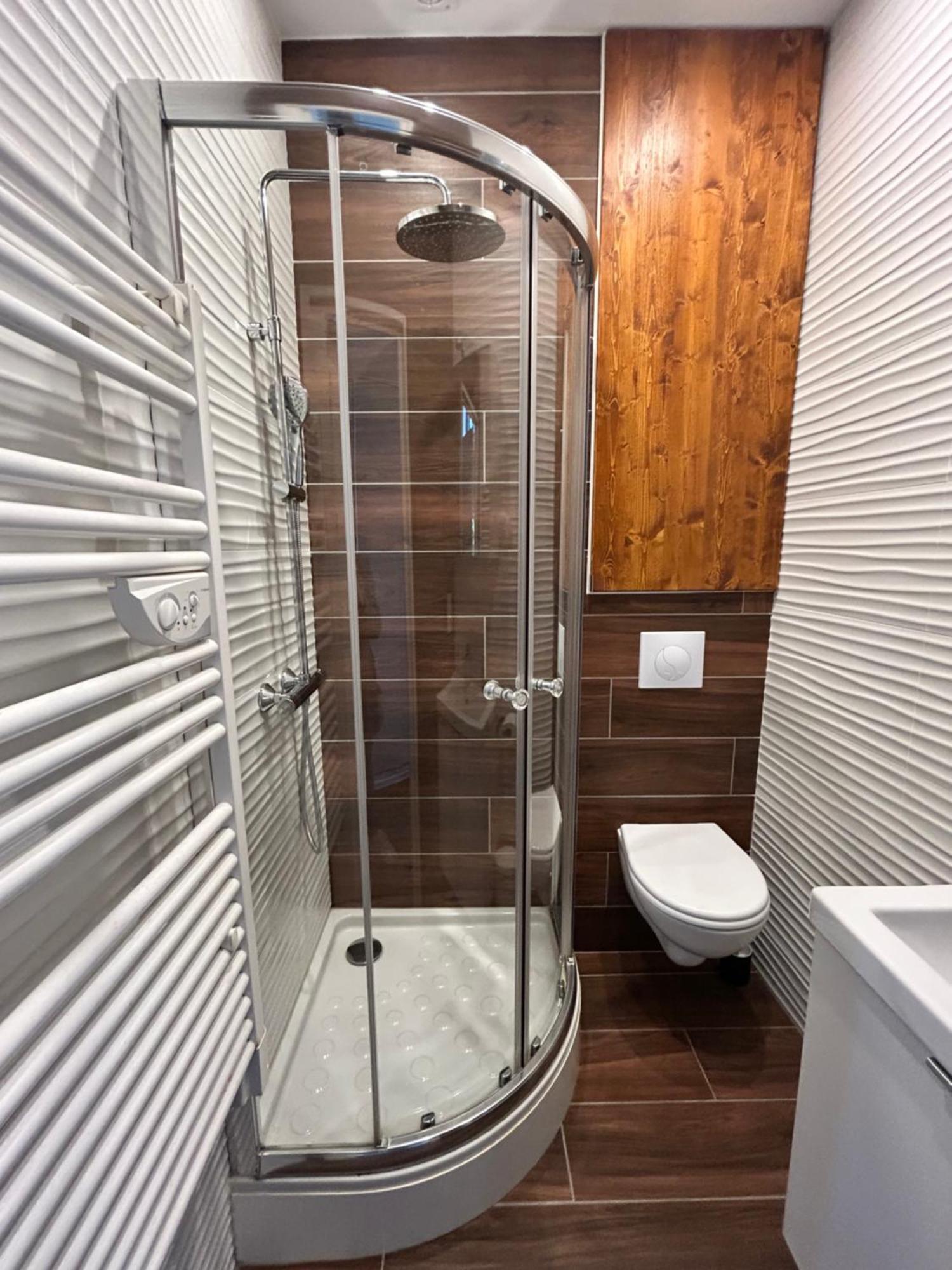 Agreable Studio Renove Avec Place De Parking Bandol Ngoại thất bức ảnh